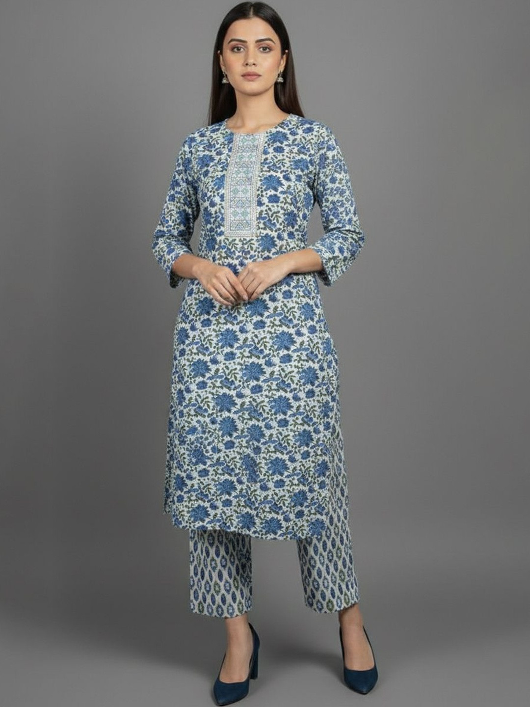 Varanga Women Floral Printed Regular Thread Work Kurta with Trousers & With Dupatta