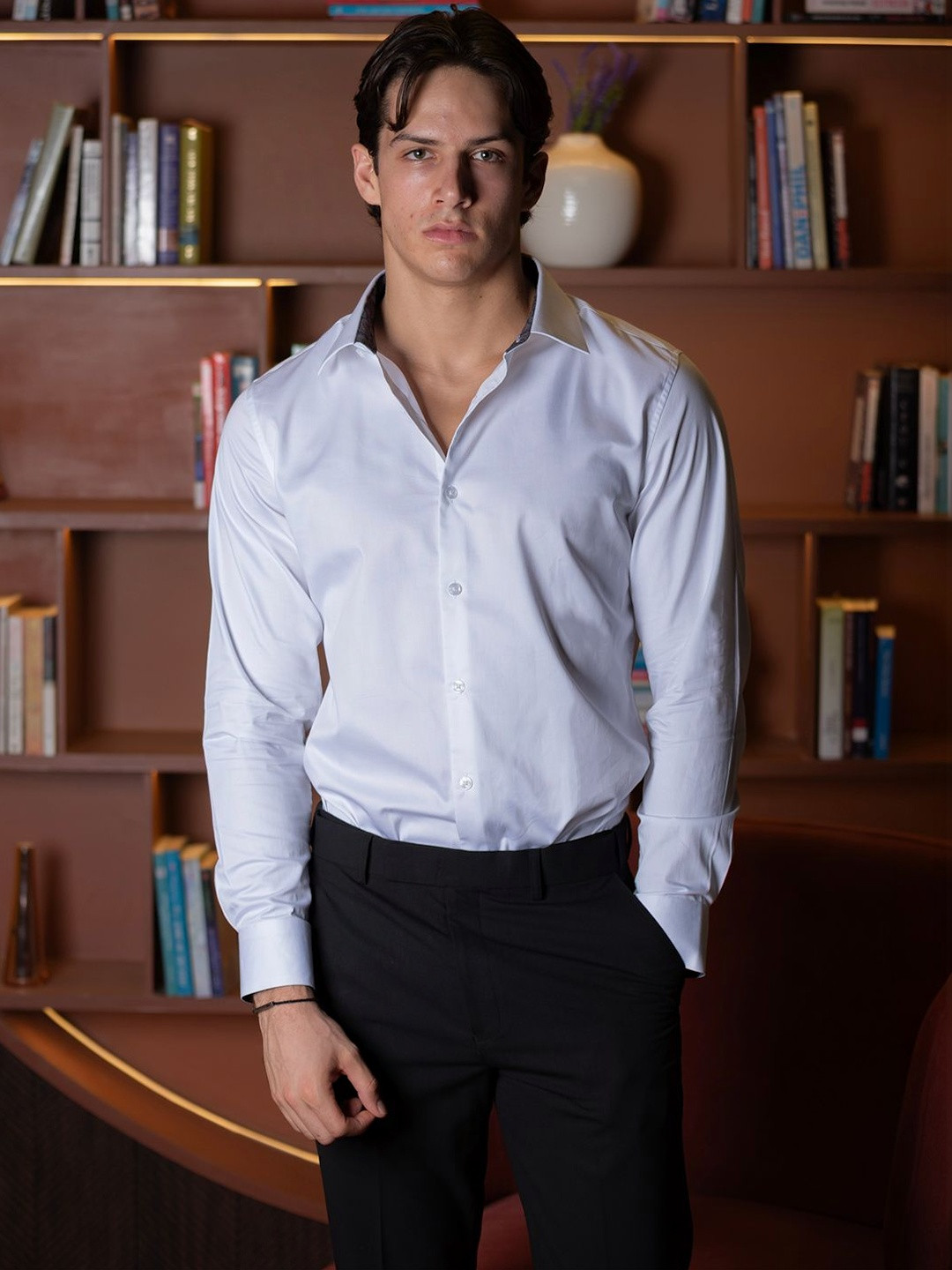ARISTOBRAT White with Paisley Shirt