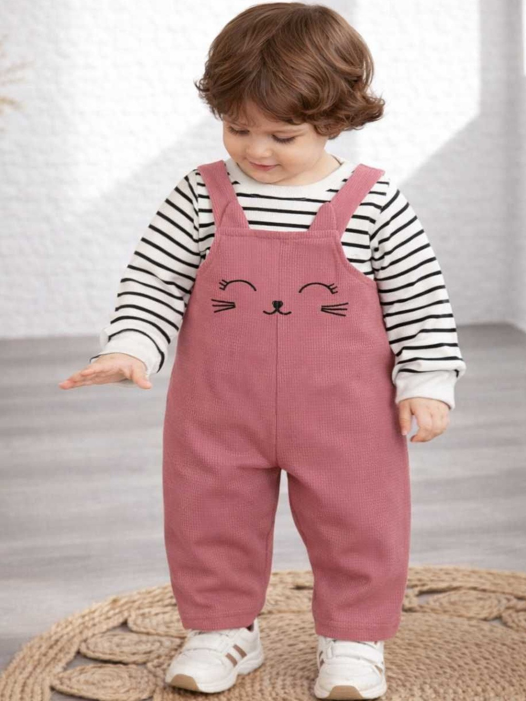 Ninas Boys Striped T-shirt with Trousers