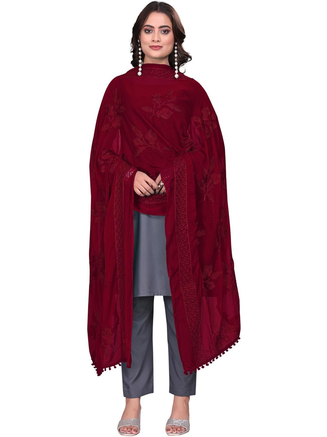 SEKMANY Embroidered Ikat Dupatta with Thread Work