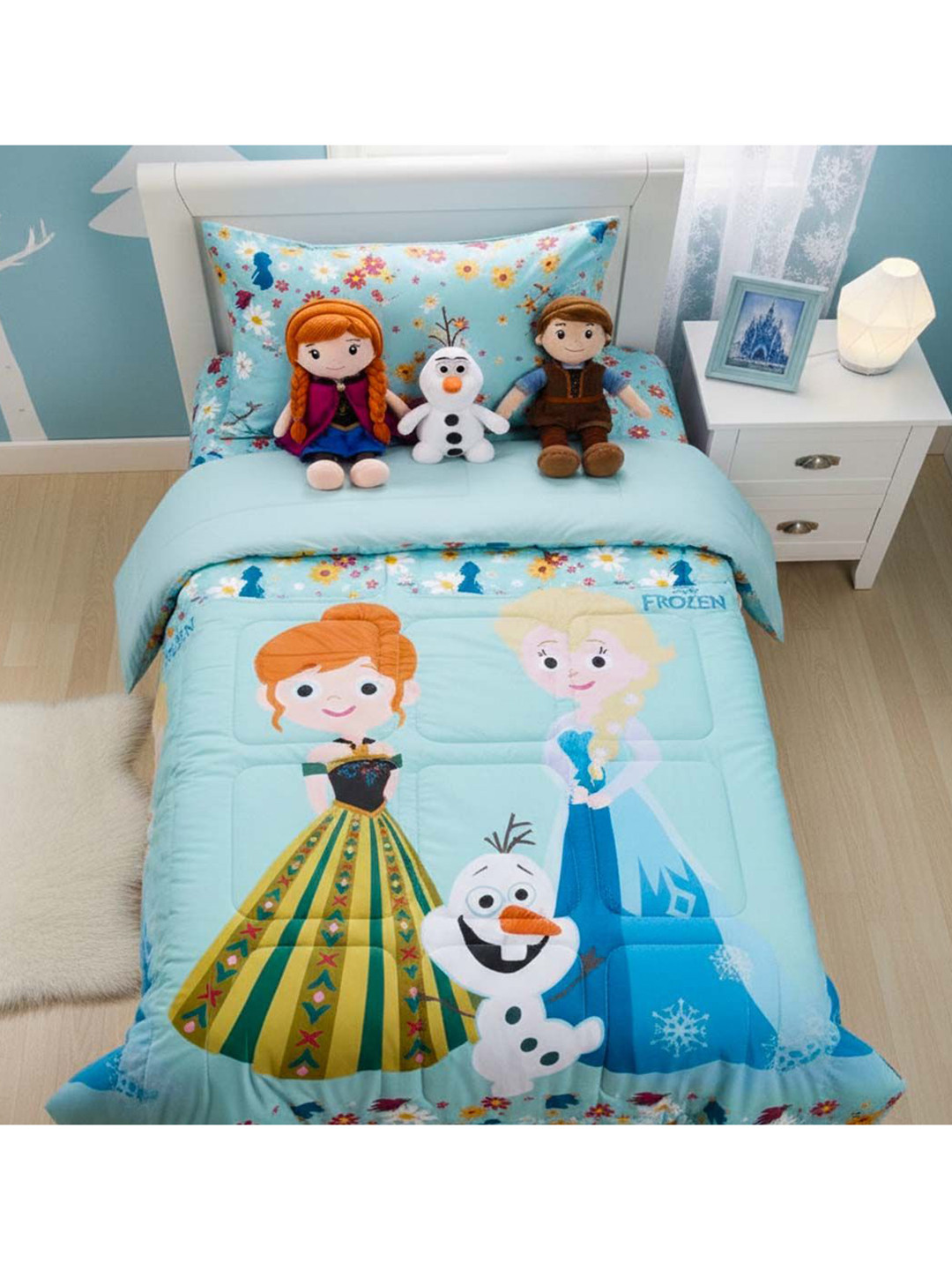 Athom Living Disney Frozen Elsa & Anna Printed 360 GSM Single Bed AC Comforter