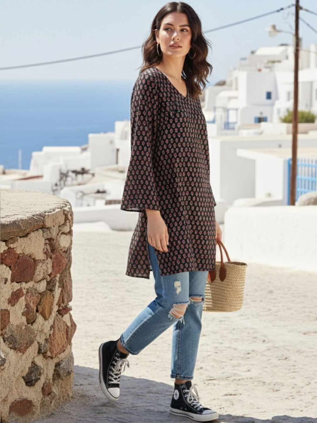 Varanga Ethnic Motifs Printed V-Neck Flared Sleeves Pure Cotton Kurti