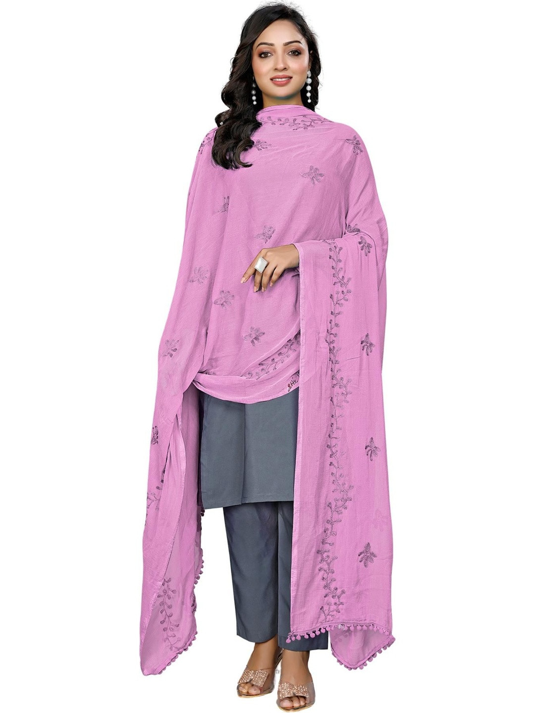 SEKMANY Embroidered Ikat Dupatta with Thread Work