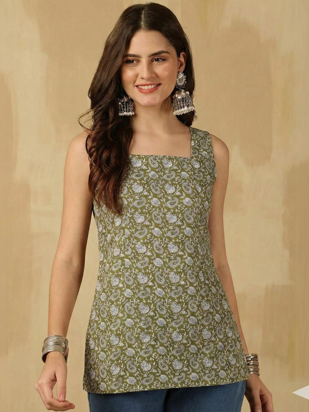 The Kapas Floral Print Cotton Top