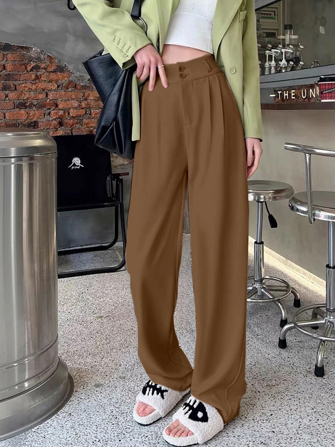 AAHWAN Women High-Rise Pleated Trousers