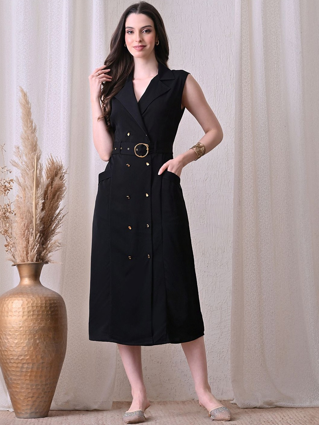 Ikonic klaer Midi Dress