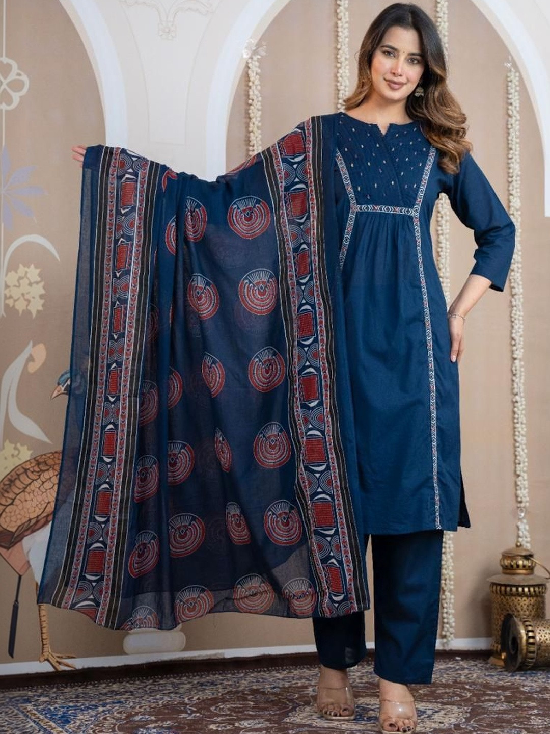 Moda Rapido Women Ethnic Motifs Embroidered Empire Thread Work Kurta with Trousers & With Dupatta