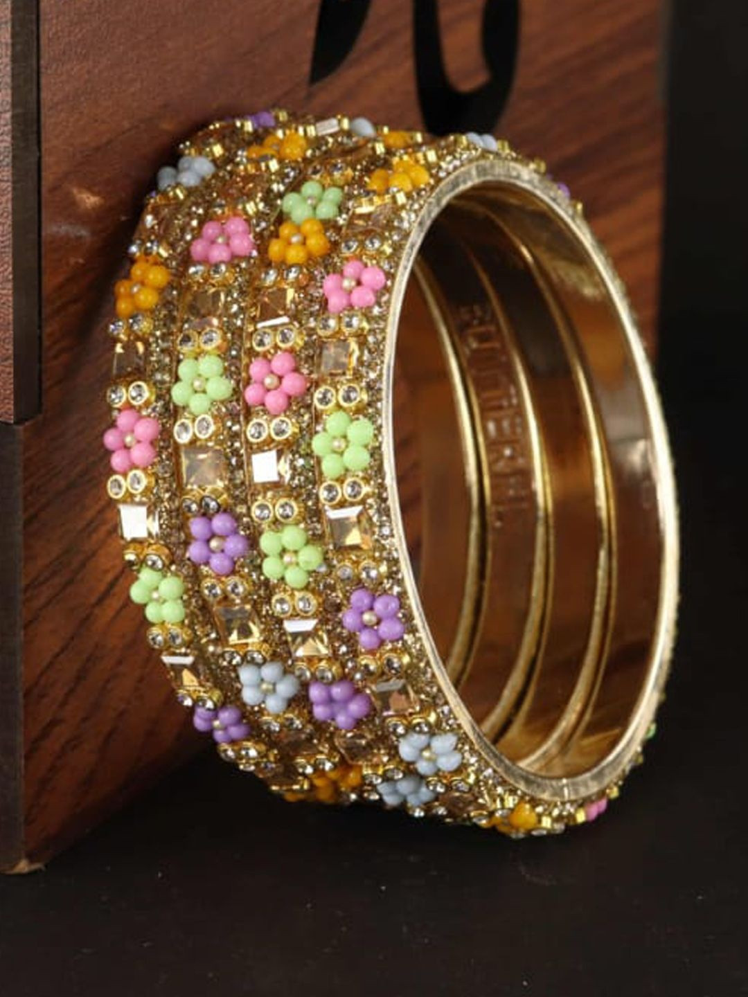 ZULKA Set Of 4 Stones-Studded Bangles