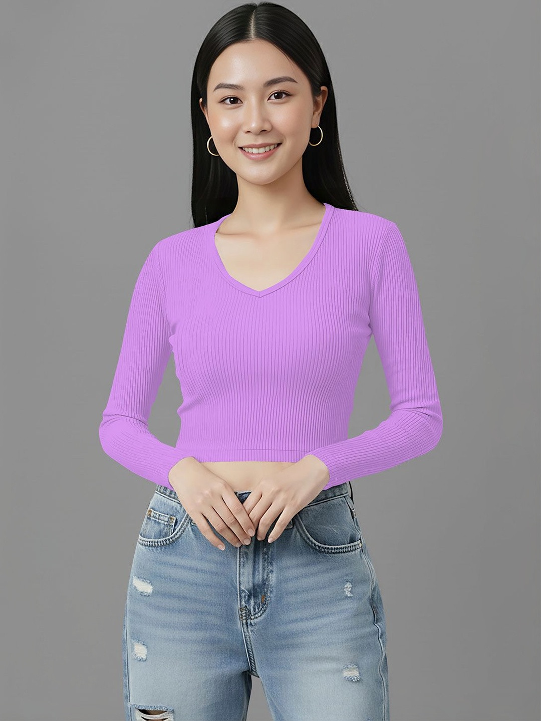 Navyankaa Crop Top