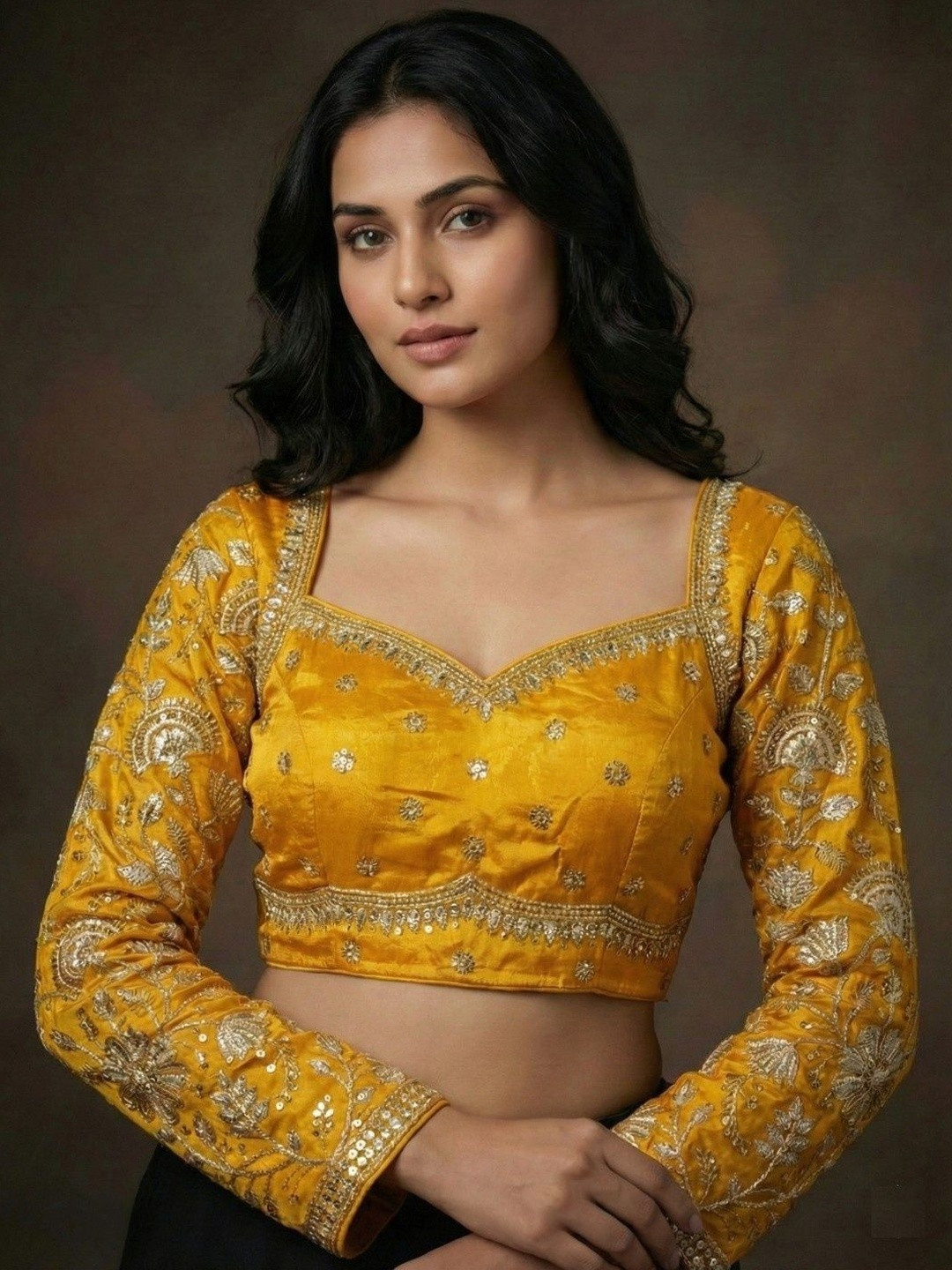RAGHUVEER CREATION Embroidered Sequinned Saree Blouse
