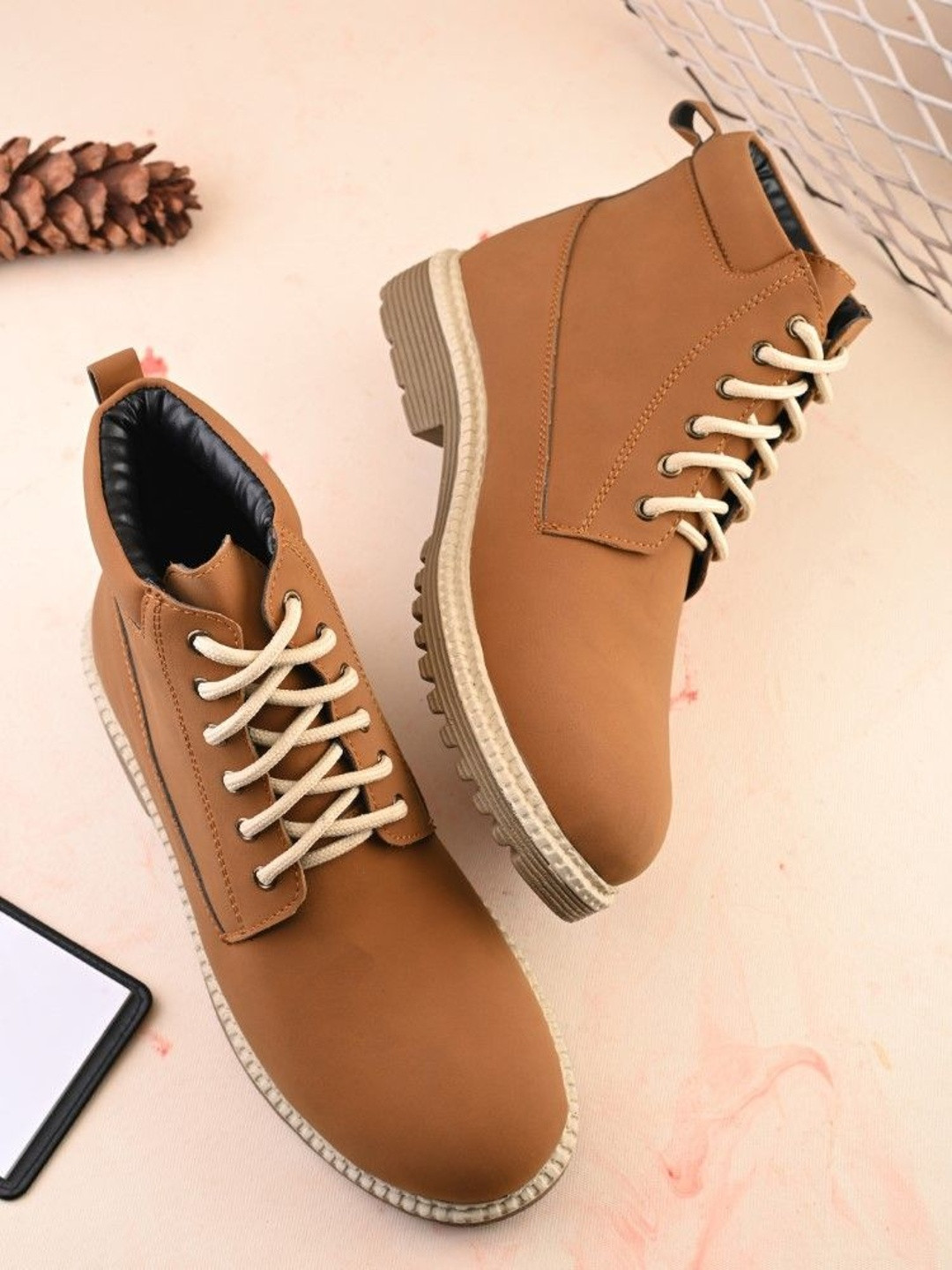 The Roadster Lifestyle Co Men Round Toe Lace-Ups Biker Boots