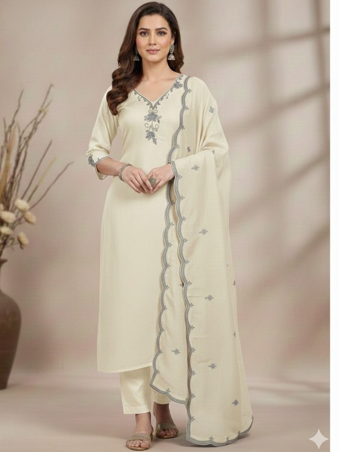 Glamelab Women Ethnic Motifs Embroidered Regular Thread Work Kurta with Trousers & With Dupatta