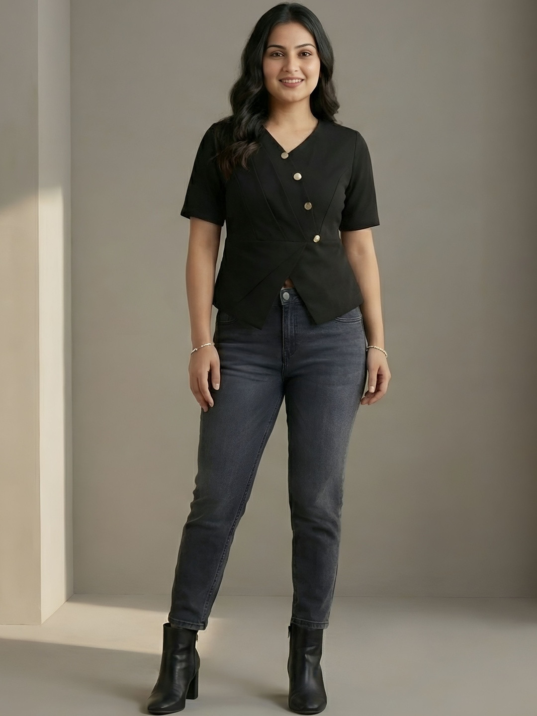 HIALTO Net Wrap Top