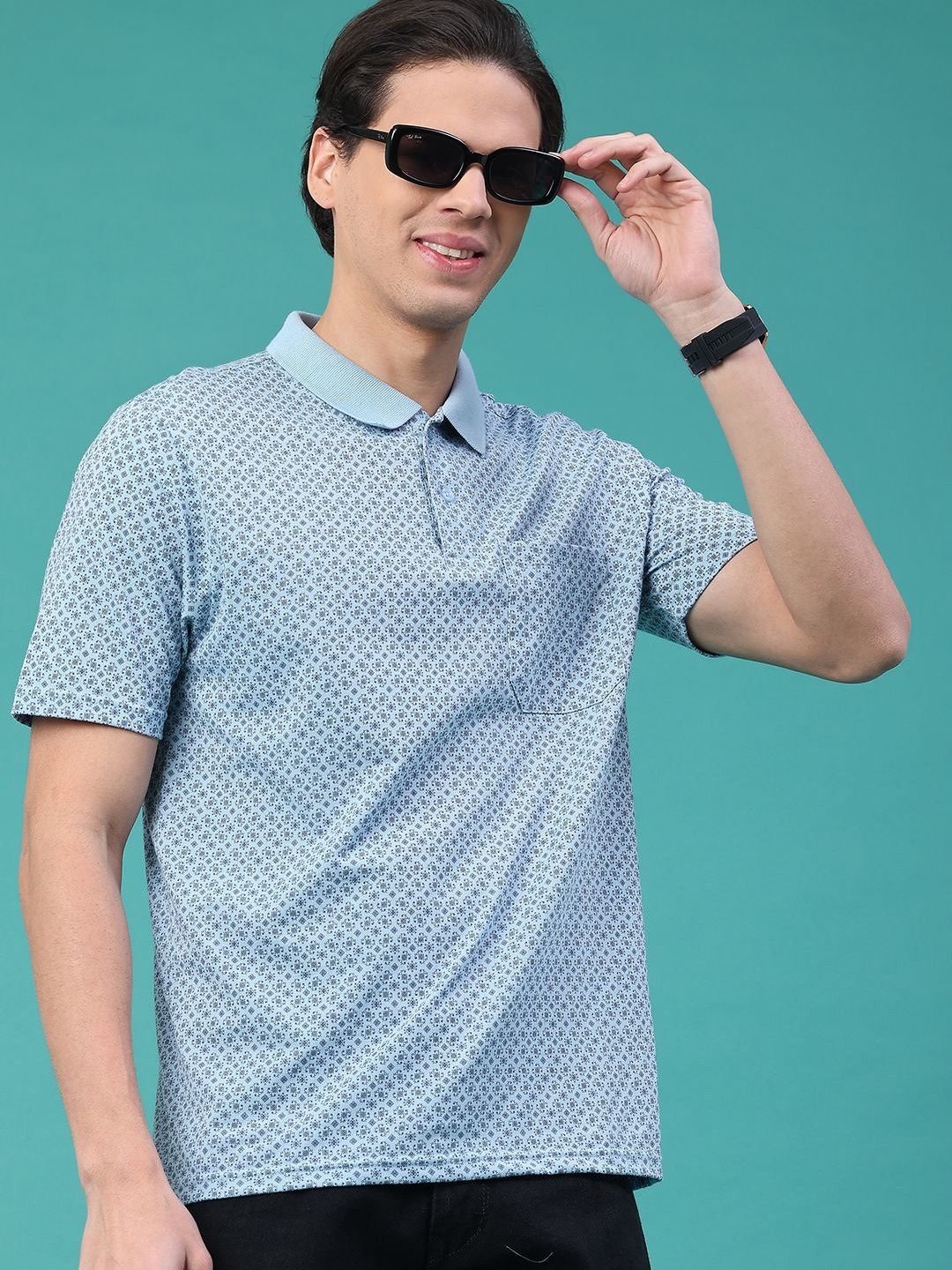 V-Mart Men Printed Polo Collar Pockets T-shirt