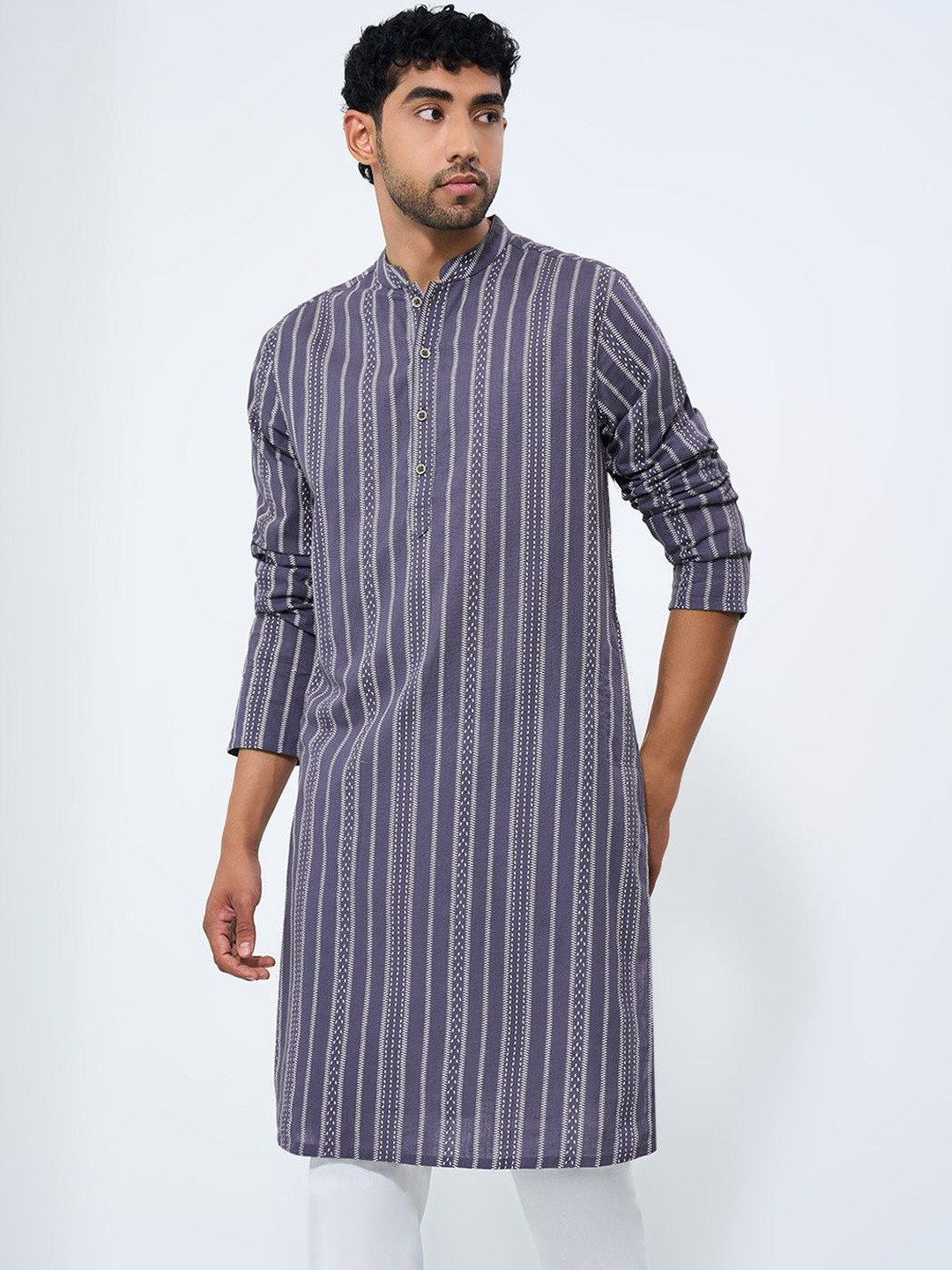 indus route by Pantaloons Men Striped Thread Work Kurta