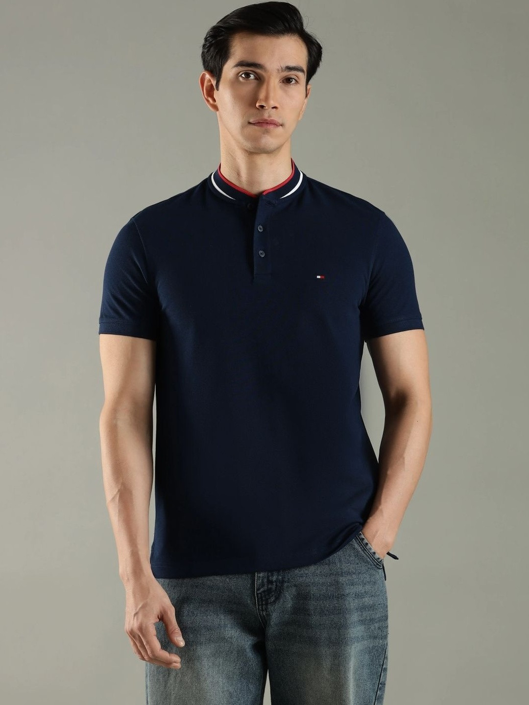 Tommy Hilfiger Men Brand Logo Mandarin Collar Slim Fit T-shirt