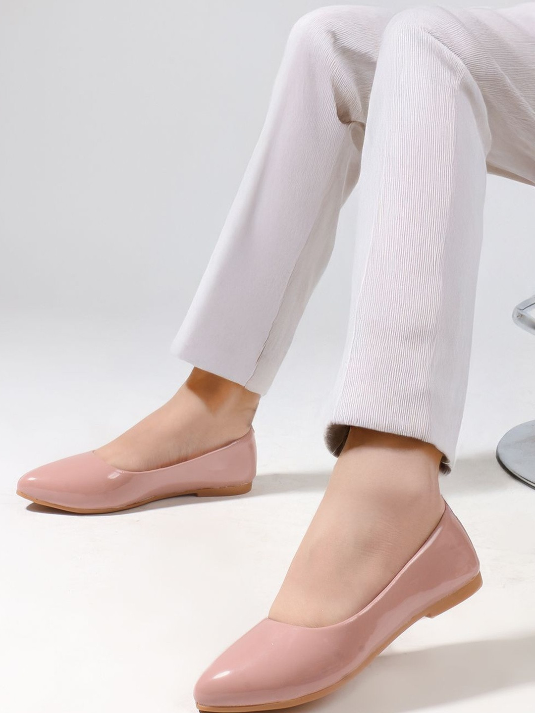 TRIKSY Women Pointed Toe Slip-On Ballerinas