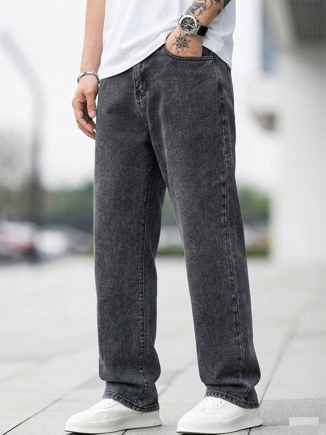 EVERFADE Men Straight Fit Mid-Rise Light Fade Jeans
