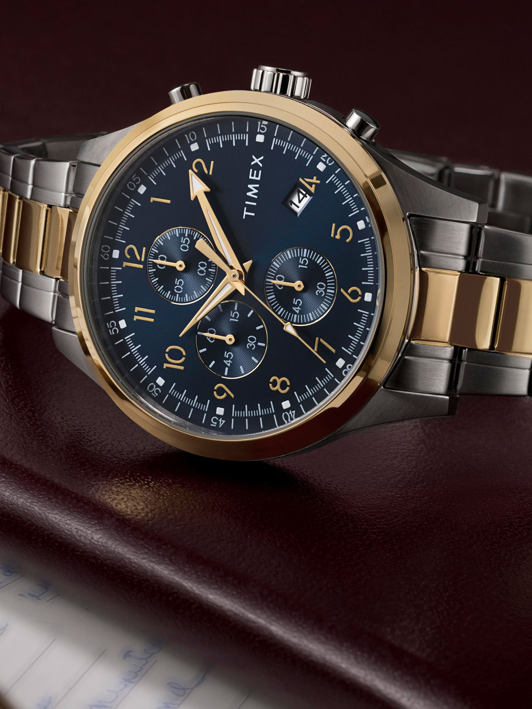 Timex Men Dial & Stainless Steel Bracelet Style Straps Analogue Chronograph Watch TW2Y015007I