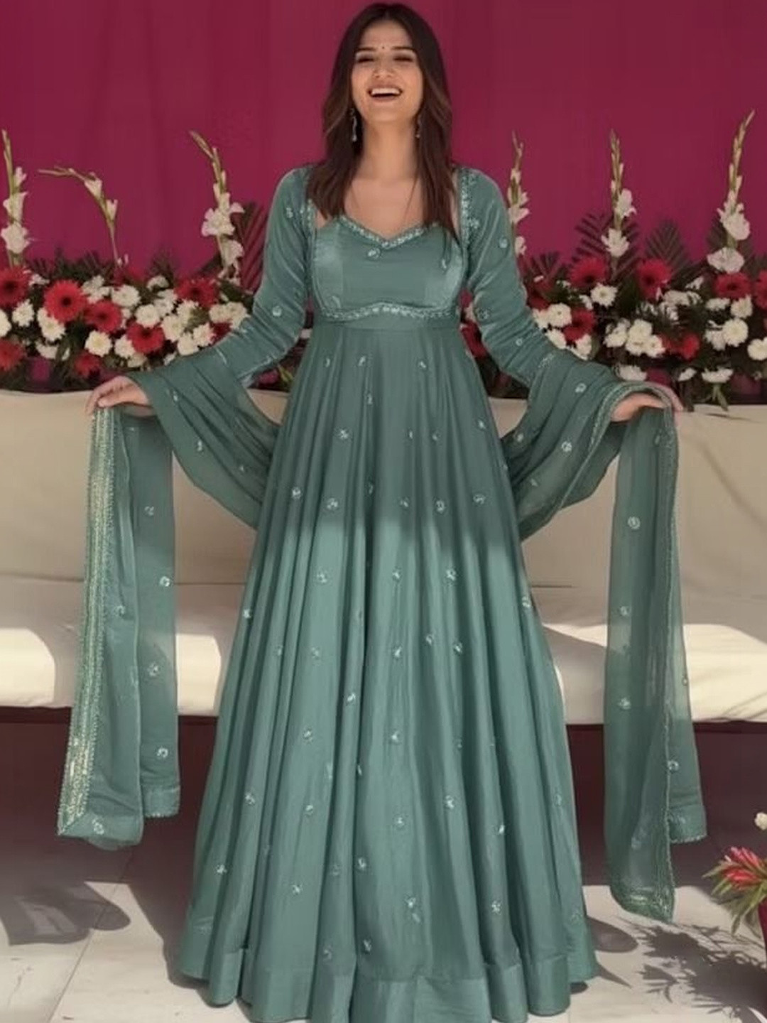 Vanshaft Collection Ethnic Motifs Empire Sequinned Kurta with Trousers & Dupatta