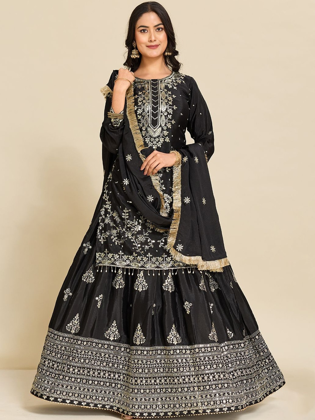 AKSHARAM Women Ethnic Motifs Embroidered Regular Thread Work Kurta with Skirt & With Dupatta
