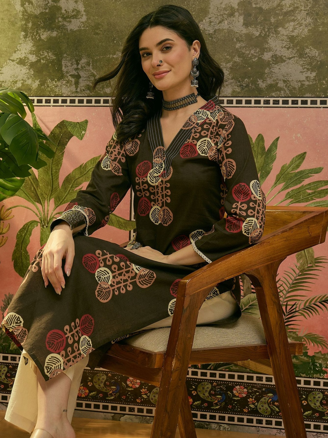 Sangria Printed Cotton V Neck Straight Kurta