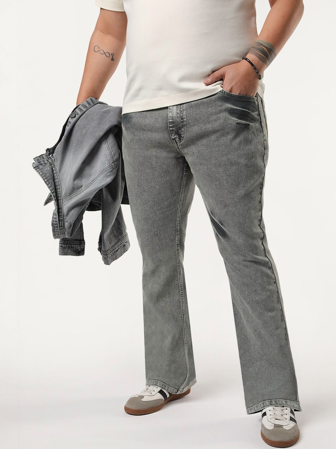Urbano Plus Men Light Grey Bootcut Fit Mid Rise Acid Wash Stretchable Jeans