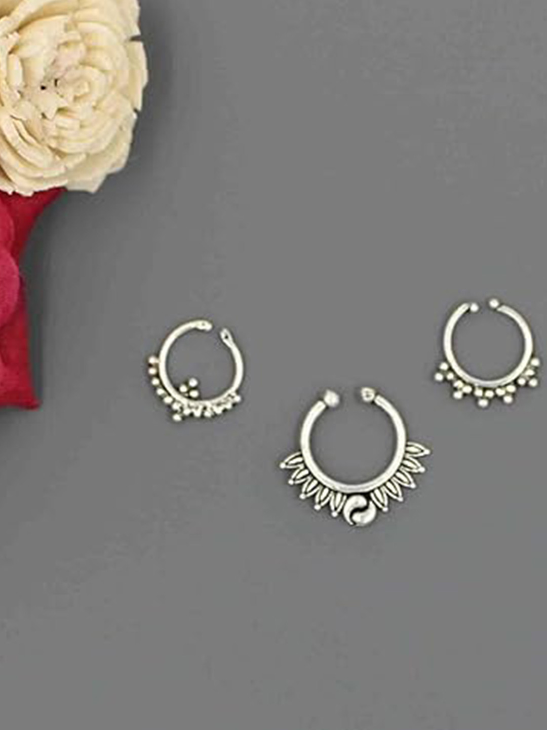 gurjari jewellers Silver-Plated Chained Nosepin
