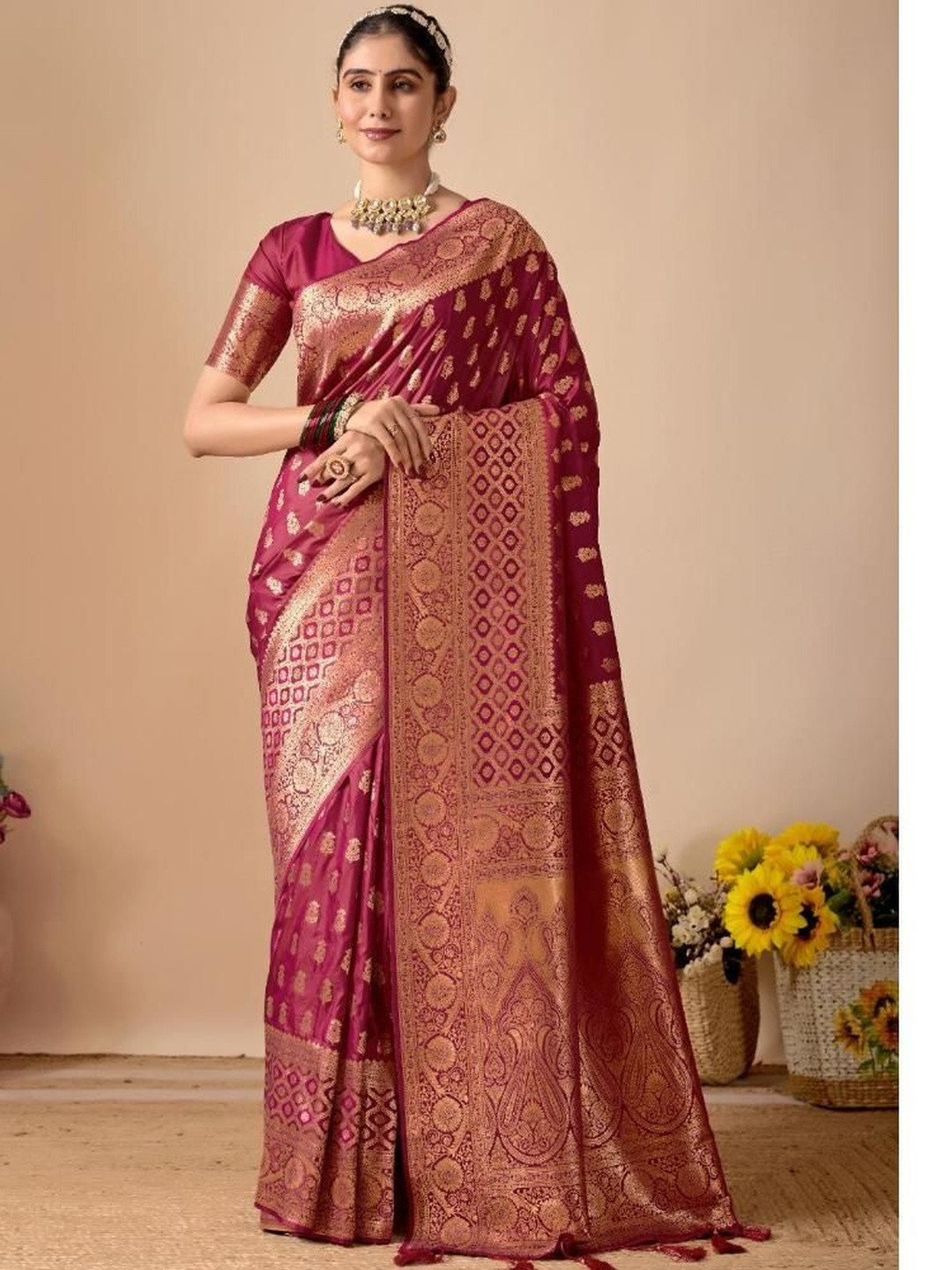 Kathavastra Woven Design Zari Art Silk Banarasi Saree