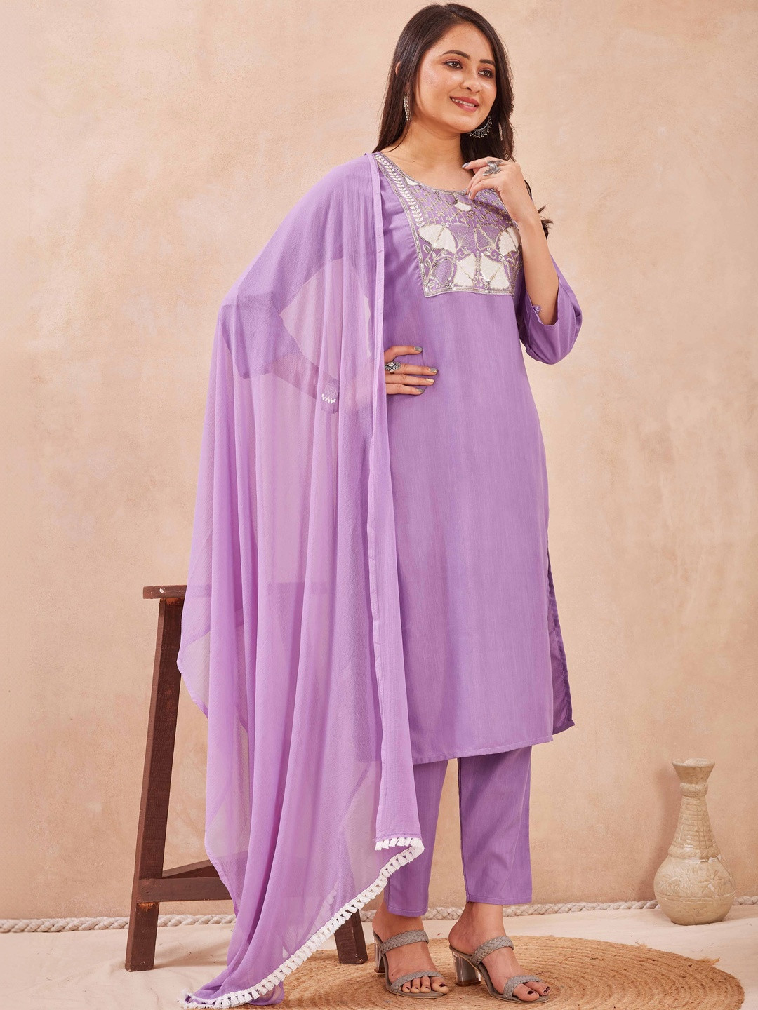 SANTOPERA DESIGNER Women Ethnic Motifs Embroidered Regular Thread Work Kurta with Trousers & With Dupatta