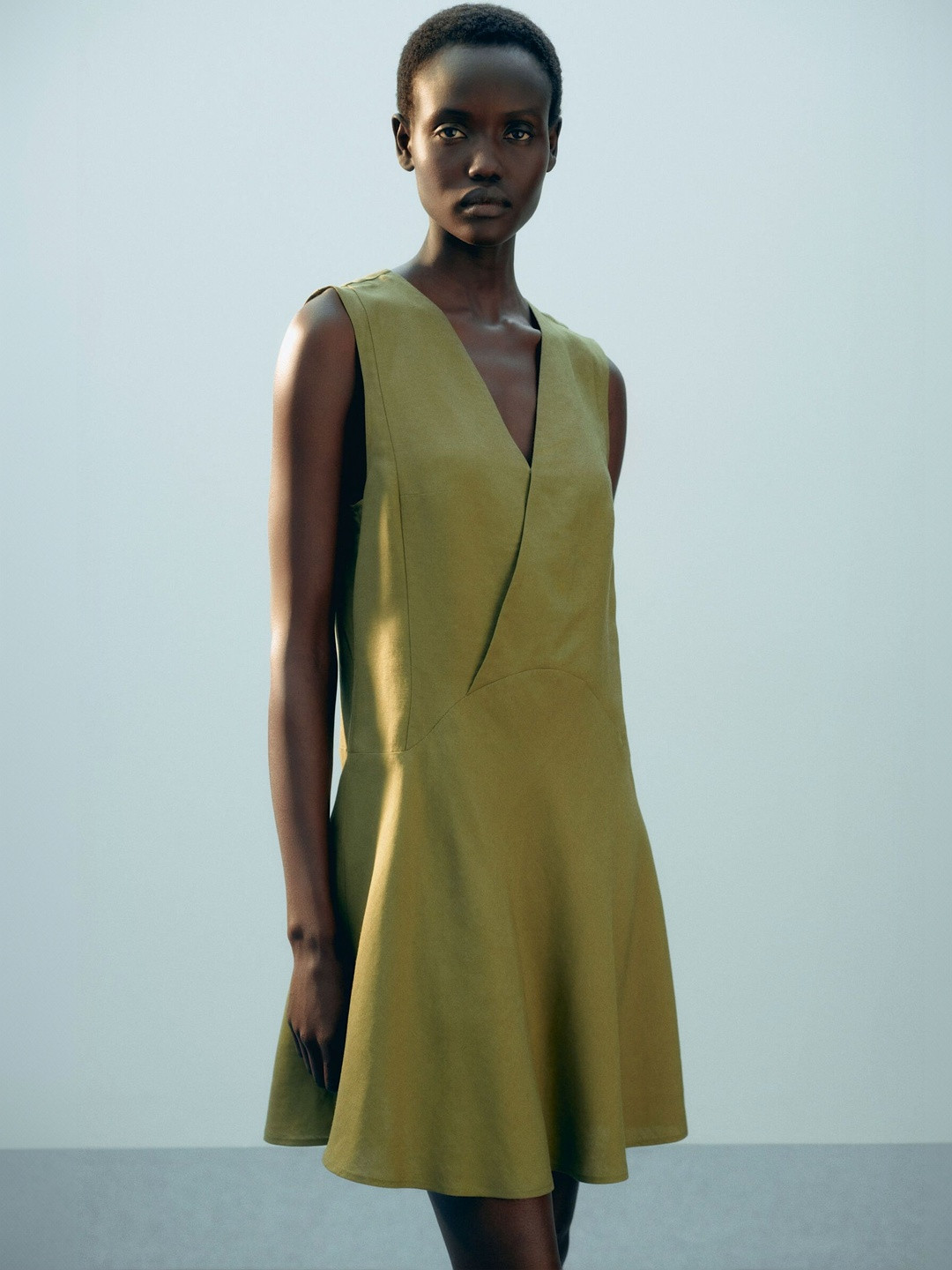 H&M Sleeveless Linen-Blend Dress