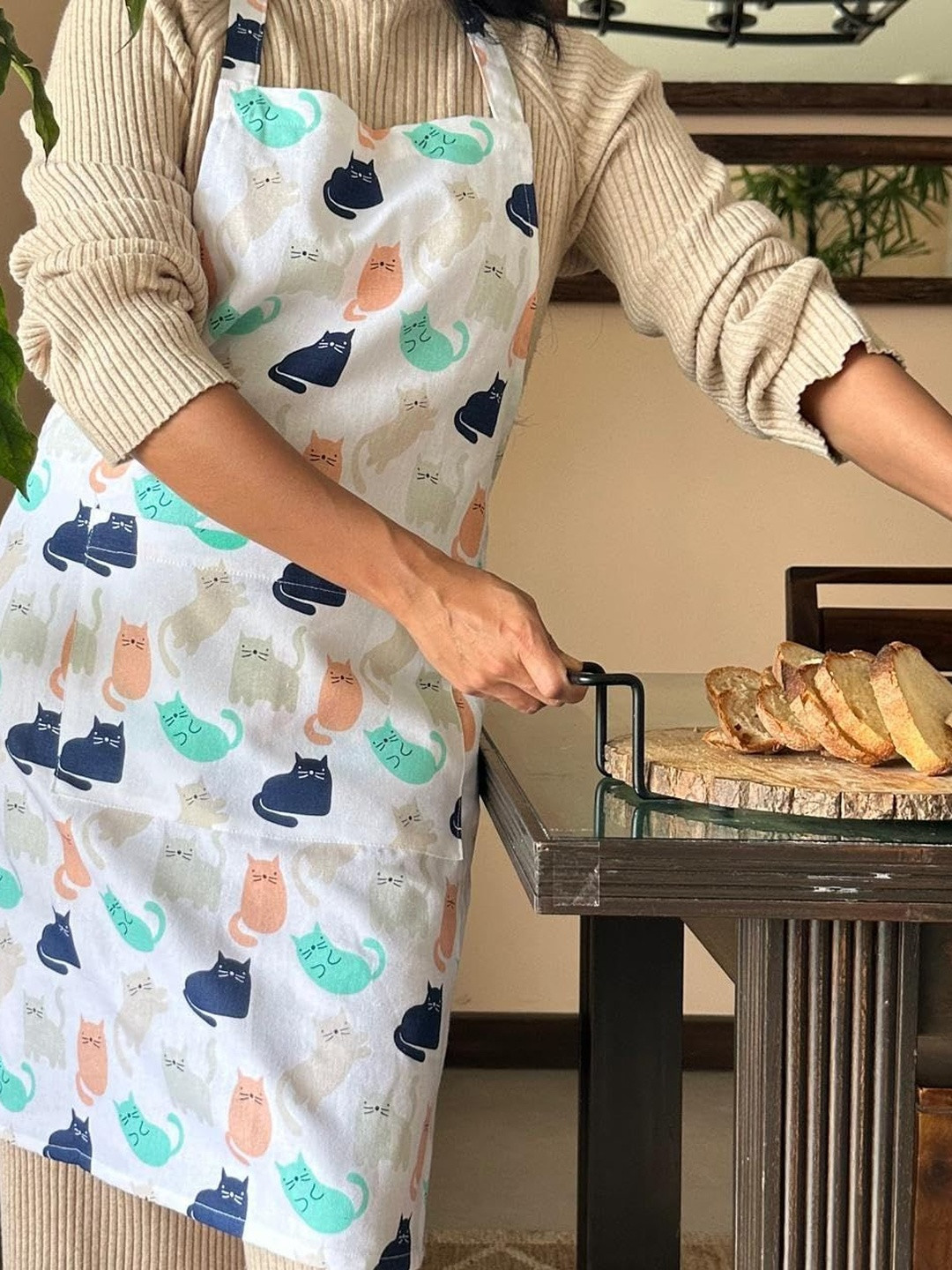 Oak & Lily White & Blue Printed Cotton Aprons