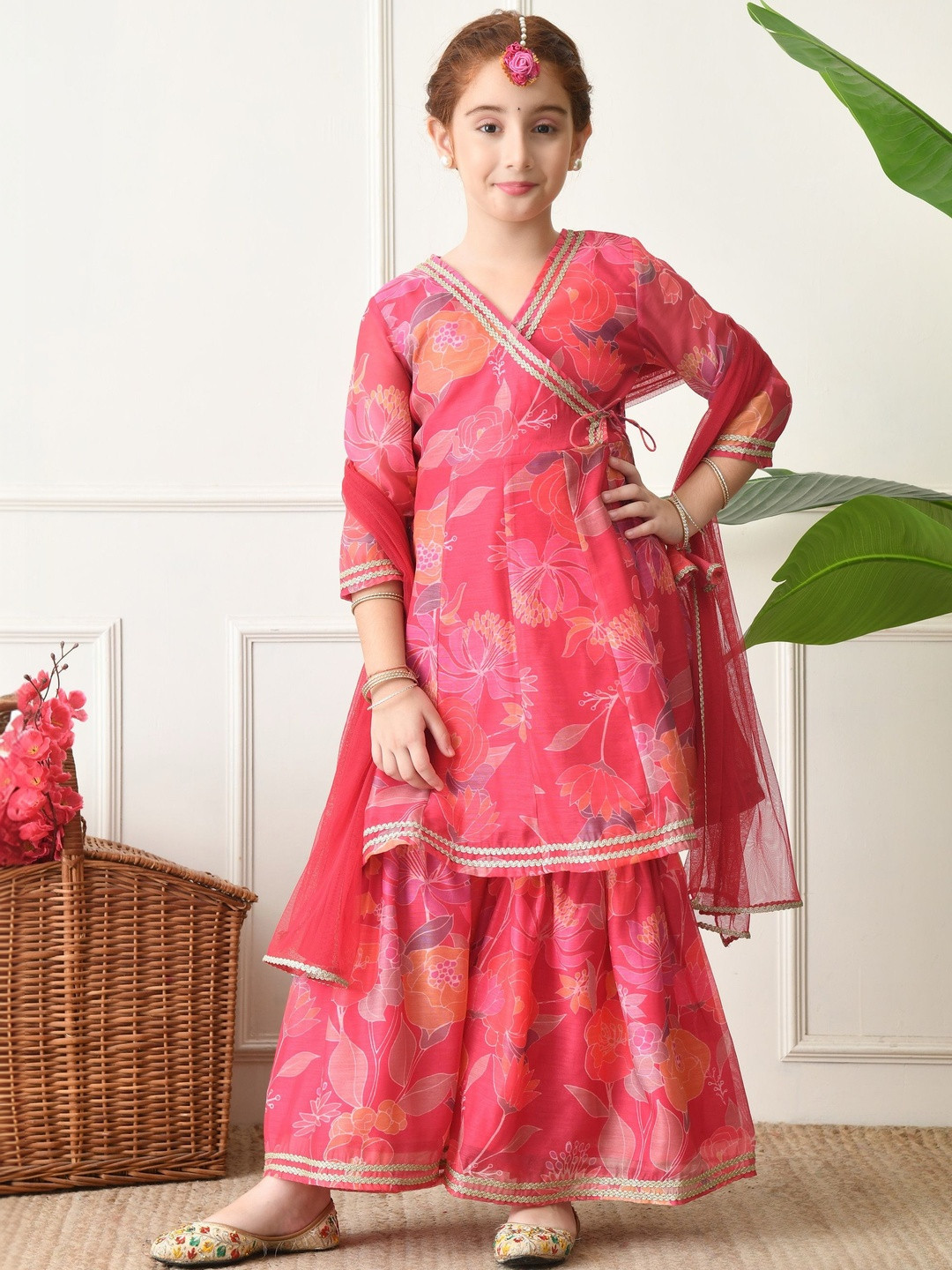 House of Pataudi Girls Printed Round Neck Kurta Sharara & Dupatta