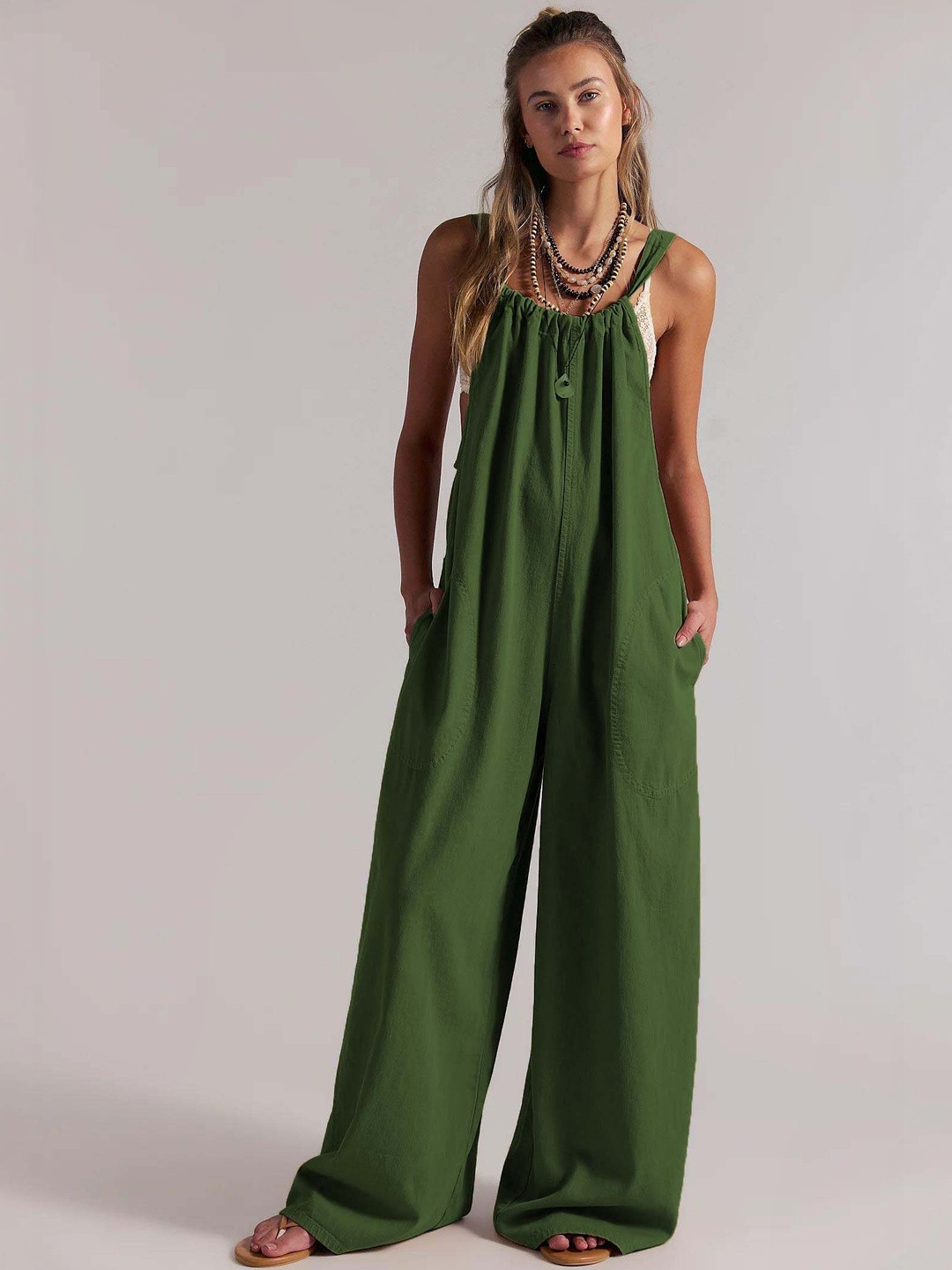 Kotty Women Solid Sleeveless Wide-Leg Jumpsuit