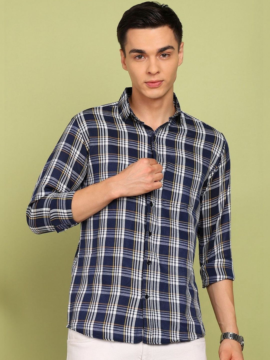 XENOR Men Slim Fit Checked Casual Shirt