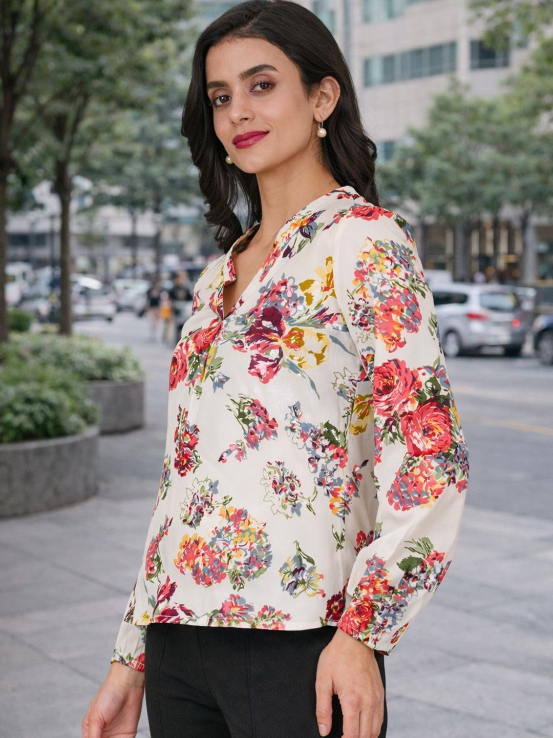 angloindu Floral Print Crepe Top