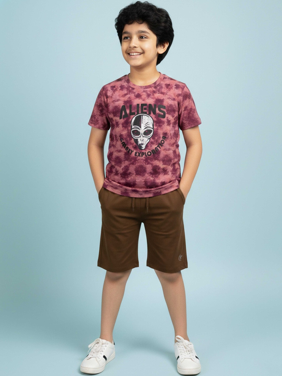KiddoPanti Tie and Dye Cotton Printed T-shirt with Shorts