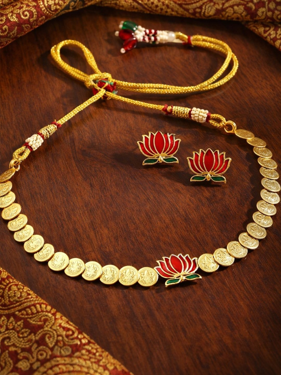 OOMPH Necklace and Earrings