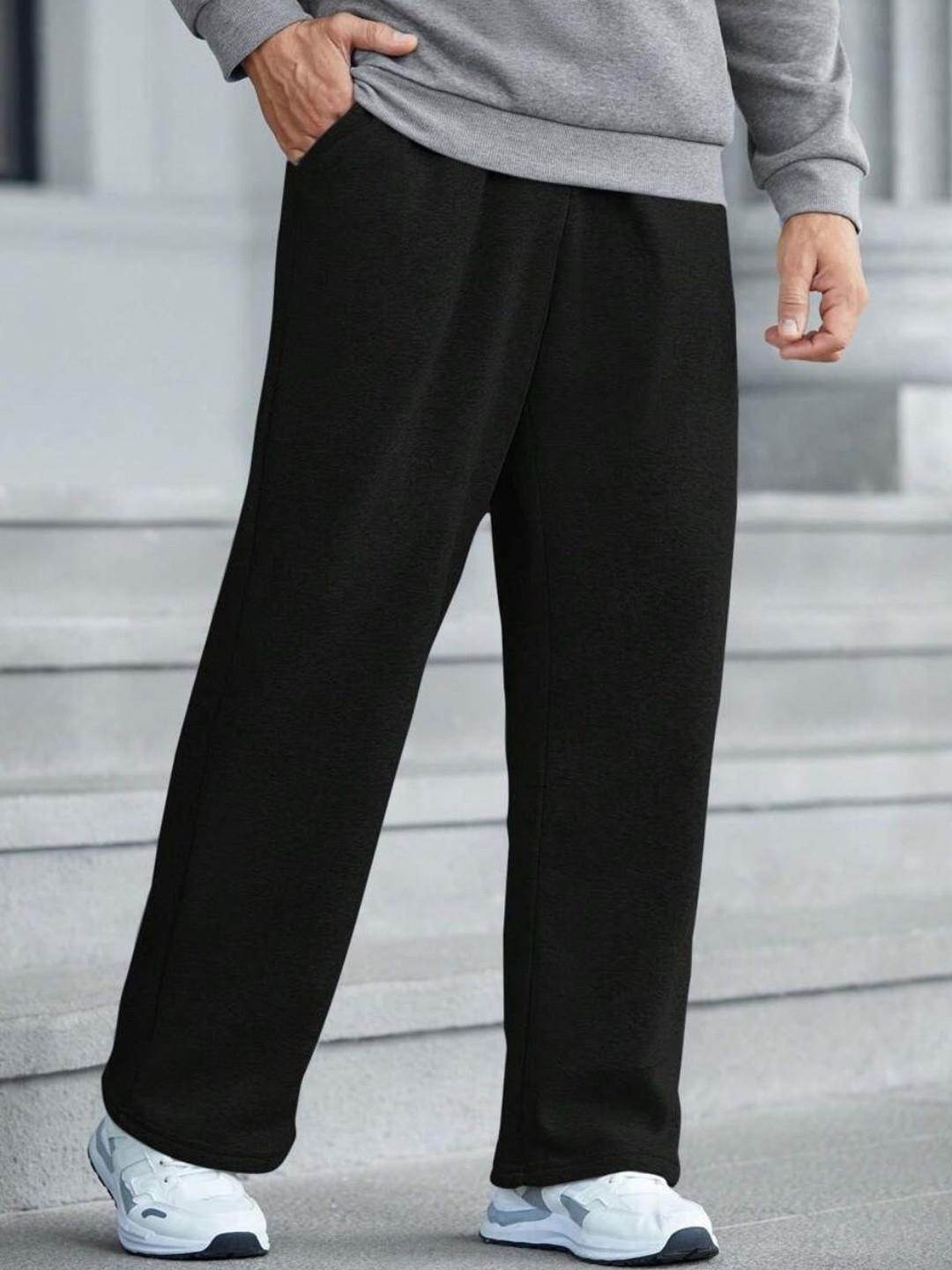 Dopestar Men Relaxed Straight Leg Straight Fit Easy Wash Trousers