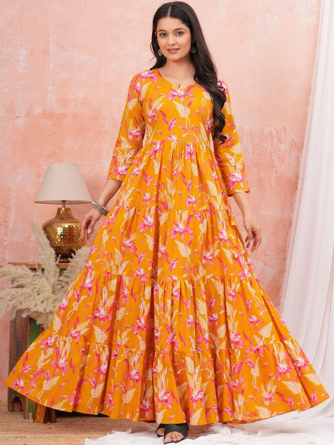 KANSARA Women Floral Printed Floral Anarkali Kurta