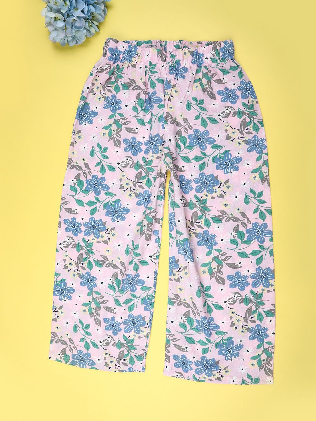 V-Mart Girls Printed Capris