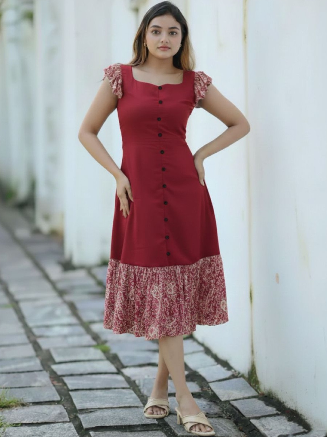Ethniclook Colourblocked Flutter Sleeve A-Line Midi Dress