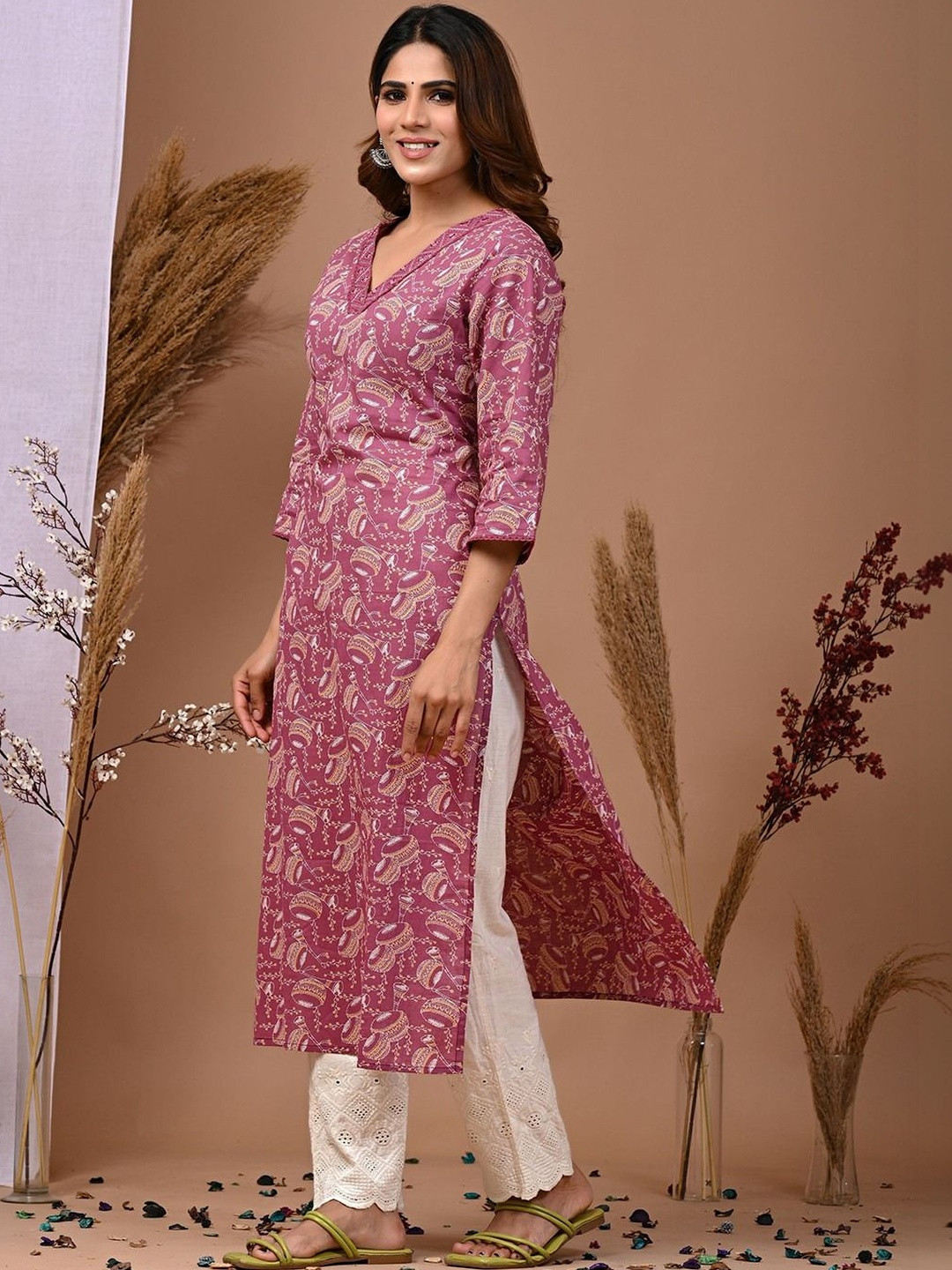 lavandis Ethnic Motifs Printed V-Neck Pure Cotton Blend Kurti