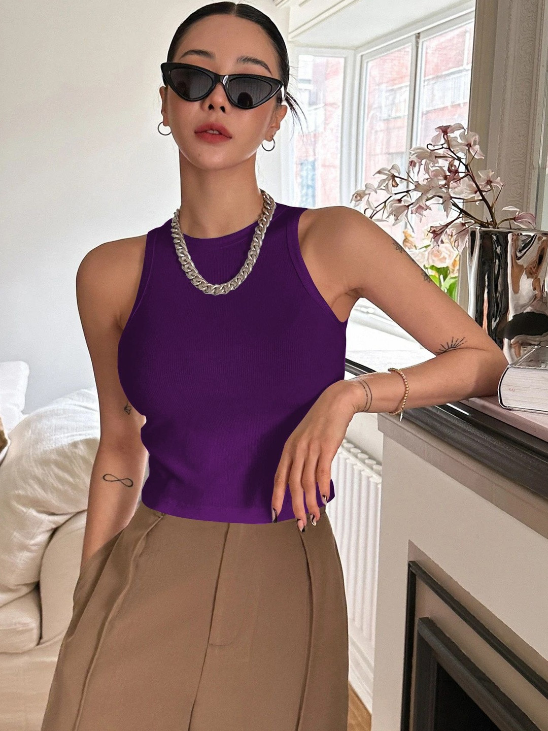 CREZYVEZY Ribbed Sleeveless Solid Tank Crop Top
