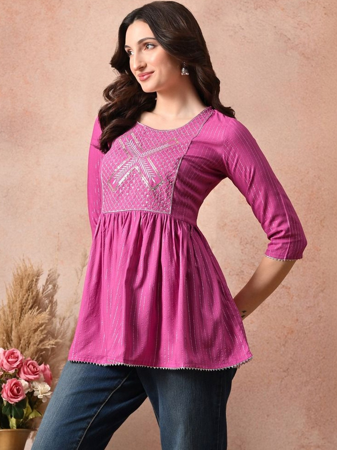 Anouk Ethnic Motifs Embroidered Sequinned Sequinned Empire Kurti