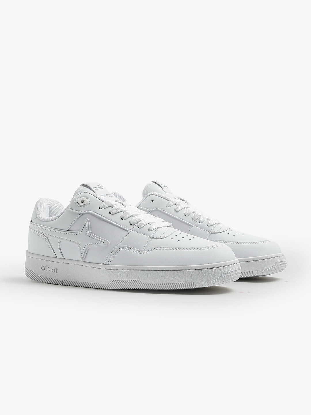 Comet Unisex X Lows Light Sneakers
