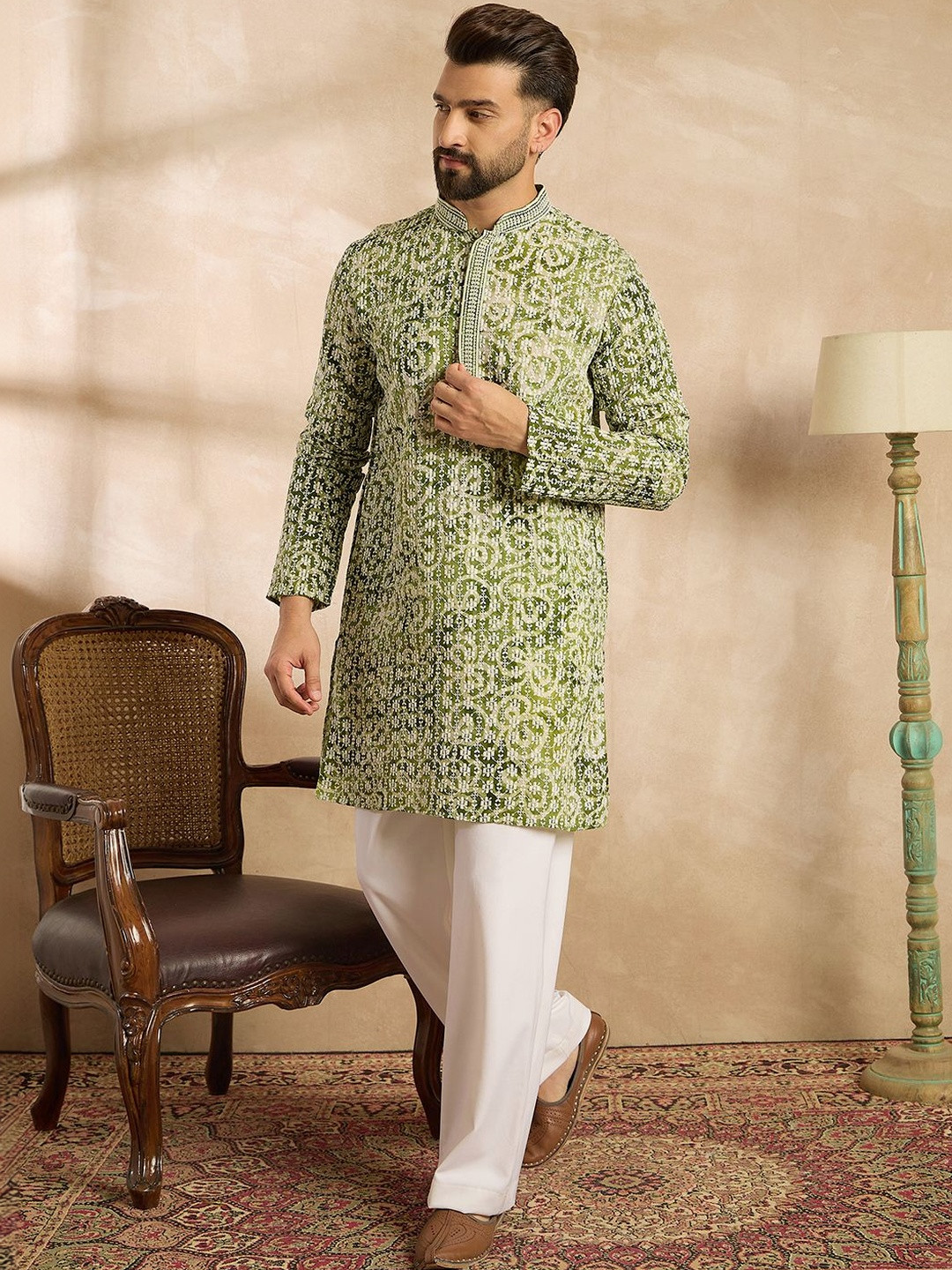 House of Pataudi Embroidered Mandarin Collar Kurta & Trousers Kurta Sets