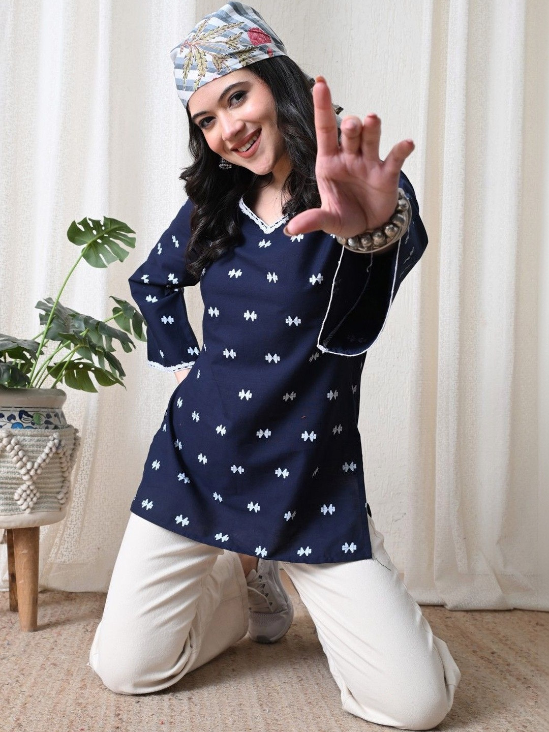 BKApparels Ethnic Motifs Printed V-Neck Pure Cotton Blend Kurti