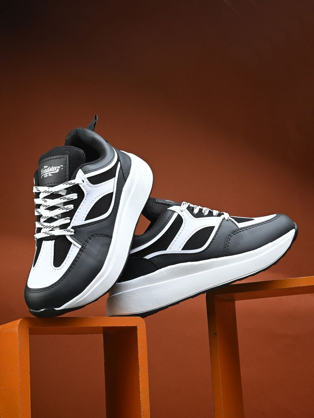 The Roadster Lifestyle Co. Women Synthetic Leather Casual Shoes