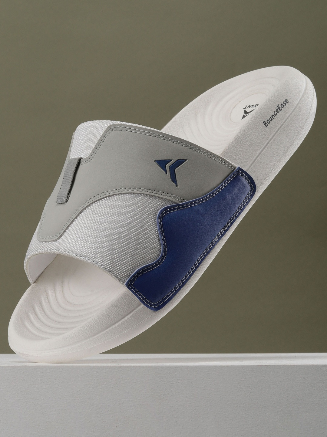 AVANT Men SoftStride Sliders - White & Blue